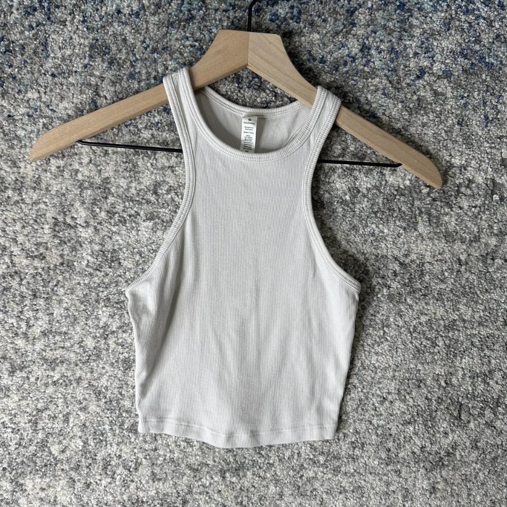 Lululemon‎ Tank Top Womens 4 Light Gray Ribbed High Neck Racerback Crop Modal